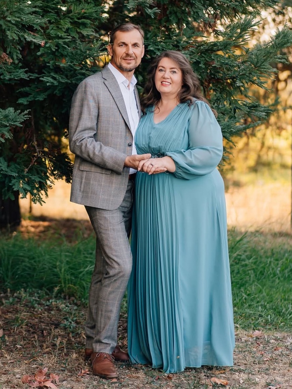 Shein Curve Elegant mint/Teal Pleated Long-Sleeve maxi Evening Dress, size 2XL